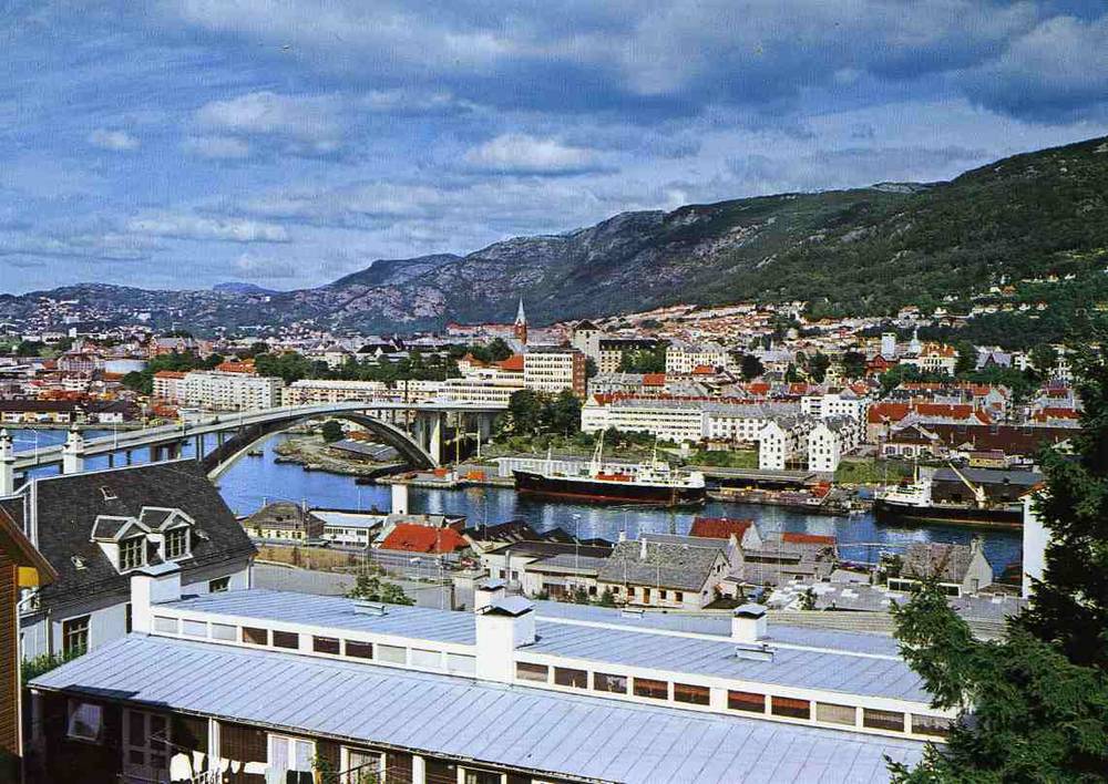 Bergen Parti fra Puddefjordsbroen A; F 9077 9