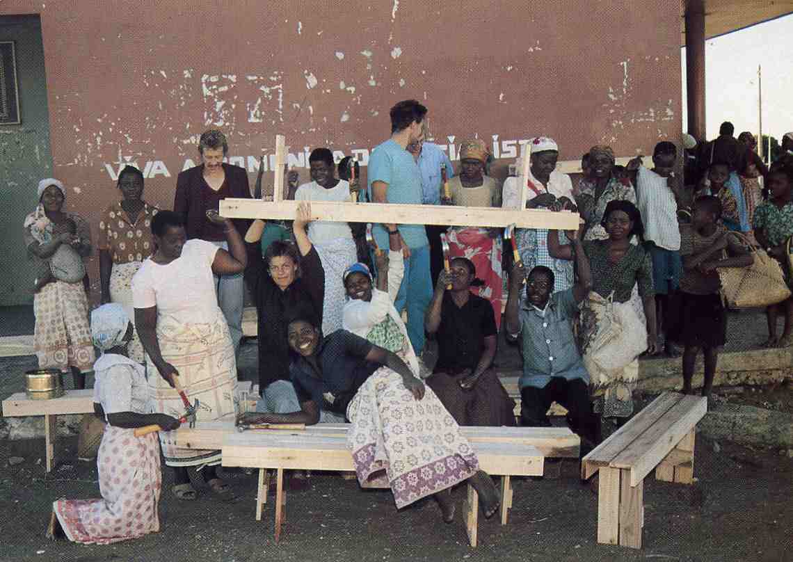 skolebenker Patrice Lumumbs UFF st Elgeseter 1990