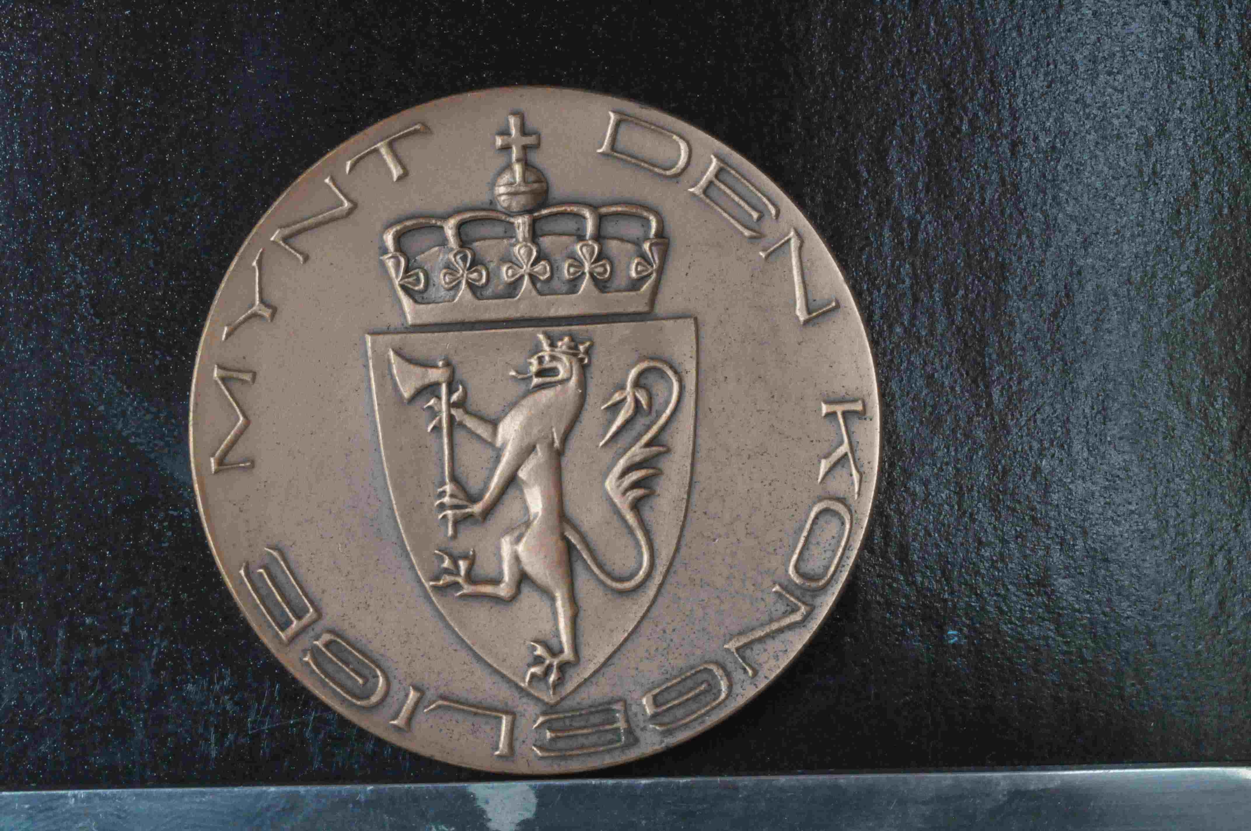 Den kongelige mynt bronse uå