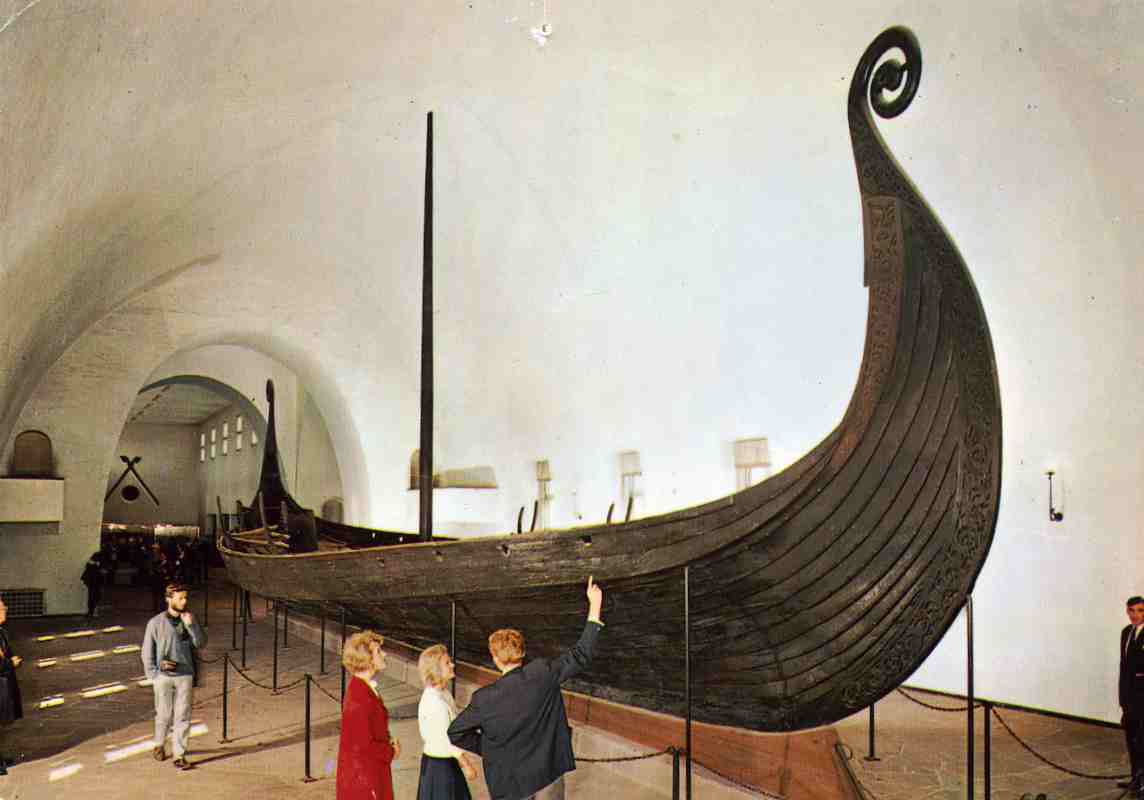 Vikingskipmuseet Oseberg Mi; M 1328/15