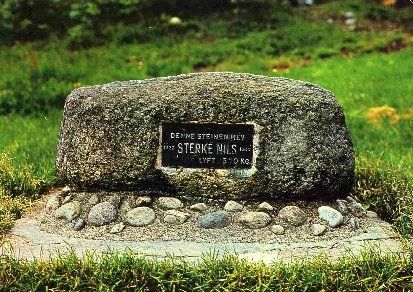 Steinen til Sterke-Nils
