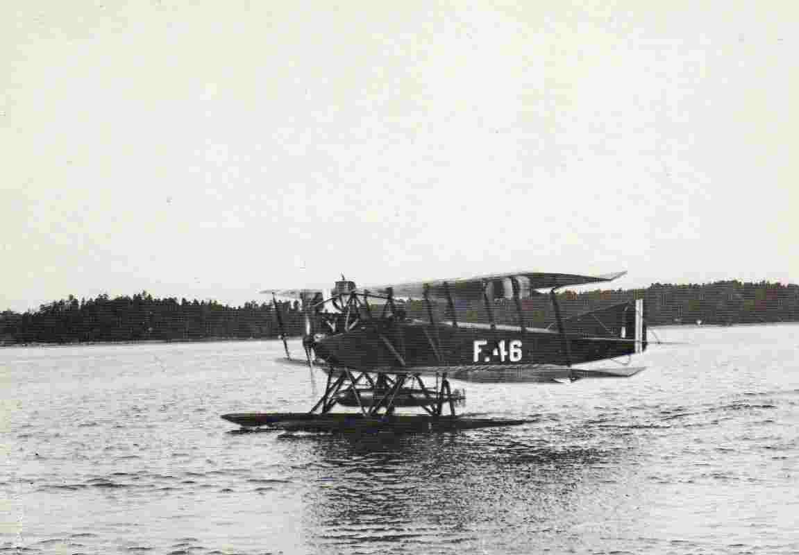 Lubeck-Travemunde sjøfly brukt i flypostruten Horten-Kristiansand i 1920