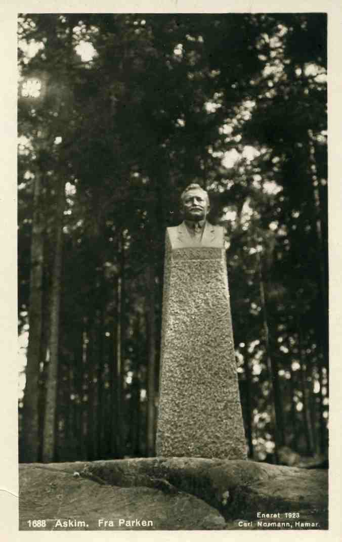 Aarston Askim Fra parken No; 1923