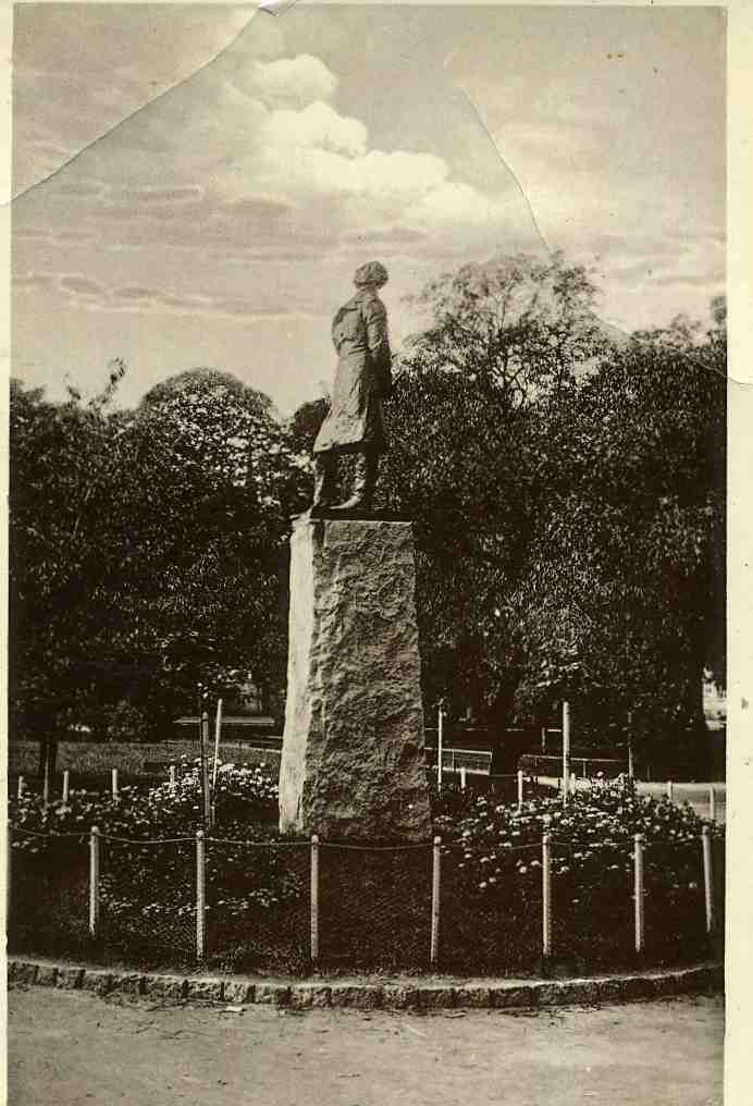 H Wergelands monument  st 1914 Kristiansand