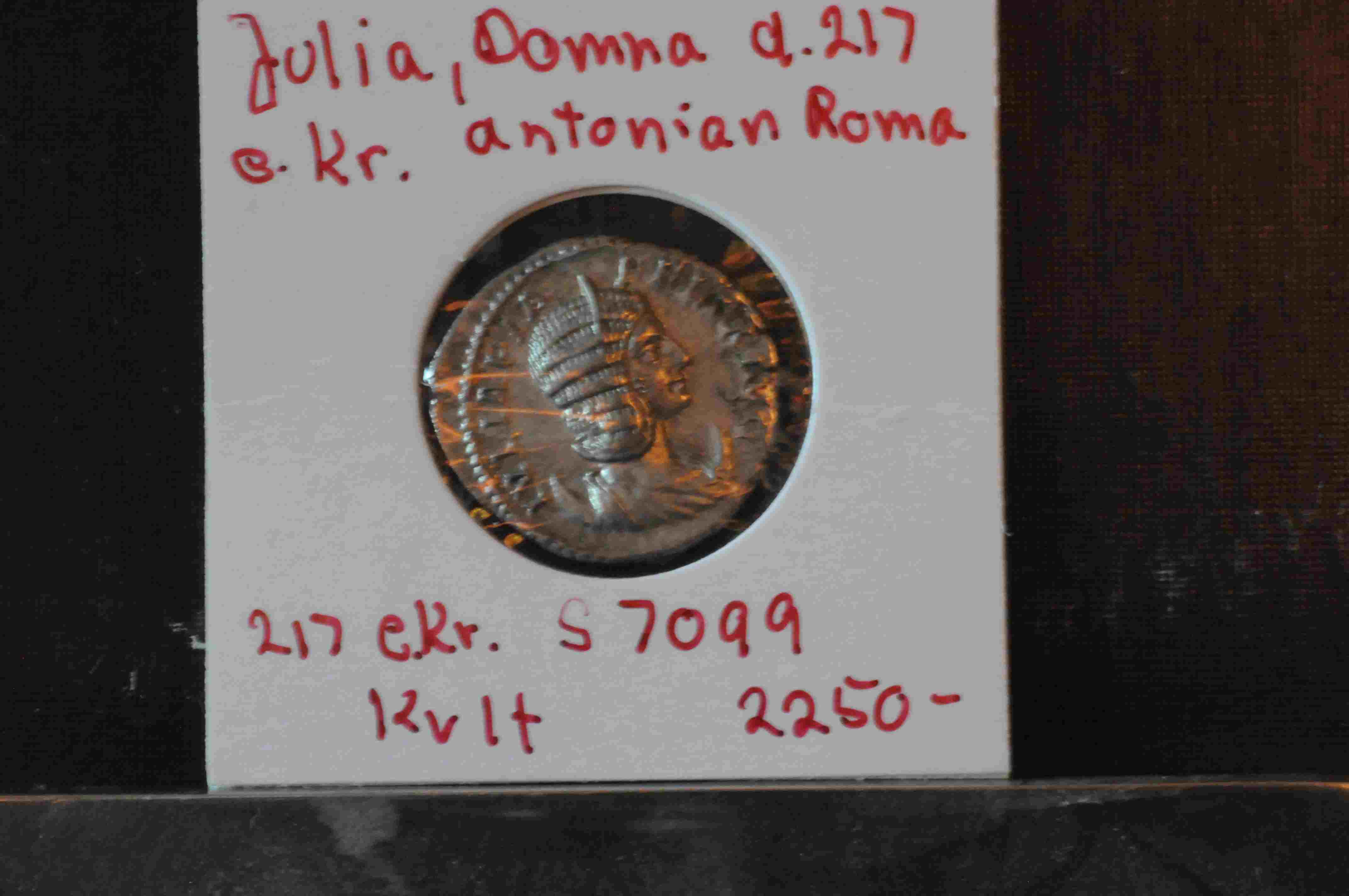 Julia Domna 217 e Kr Antonian Roma S 7099 kv1+ G Tesen