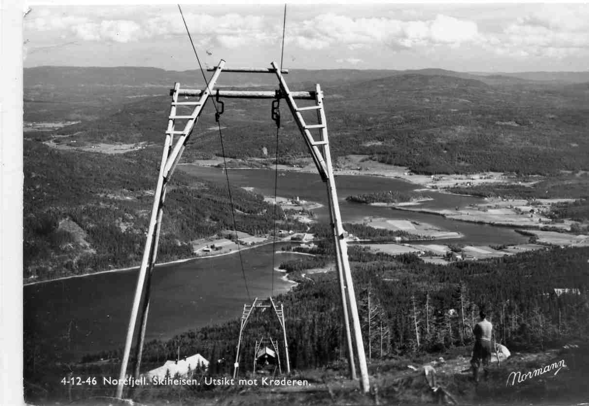 Norefjell Skiheisen Utsikt mot Krøderen No; 4 12 46 st Hønefoss 1957