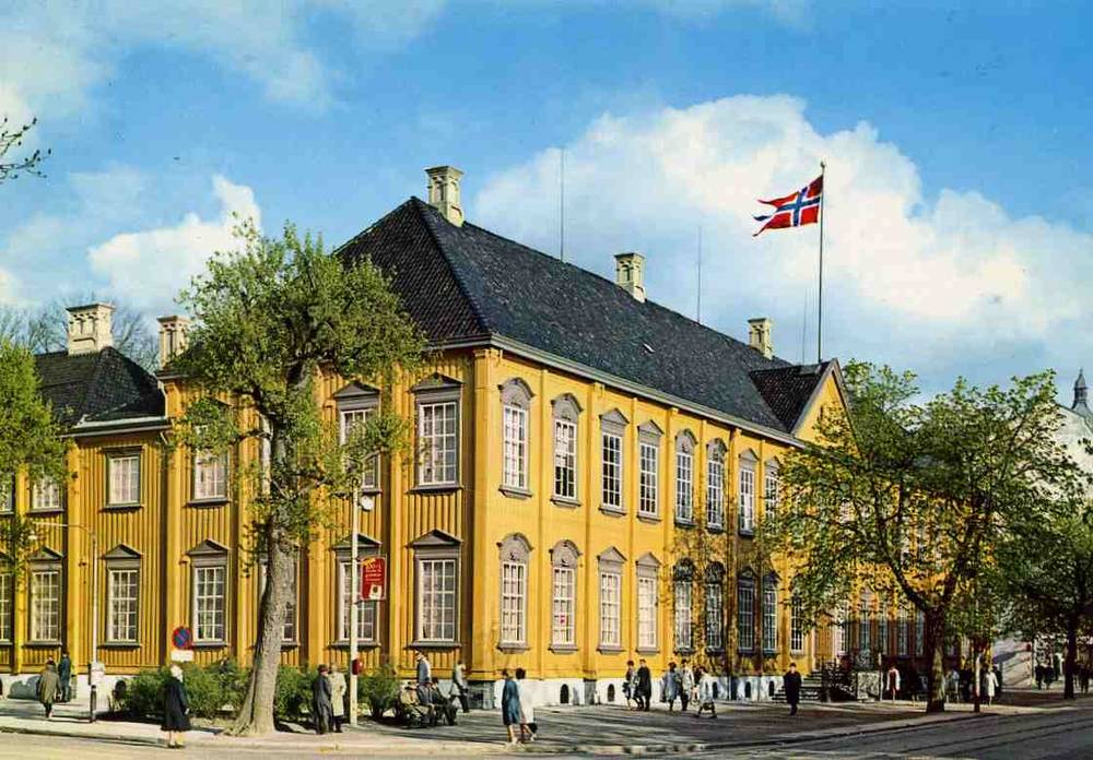 Stiftsgården A; F 2980 6