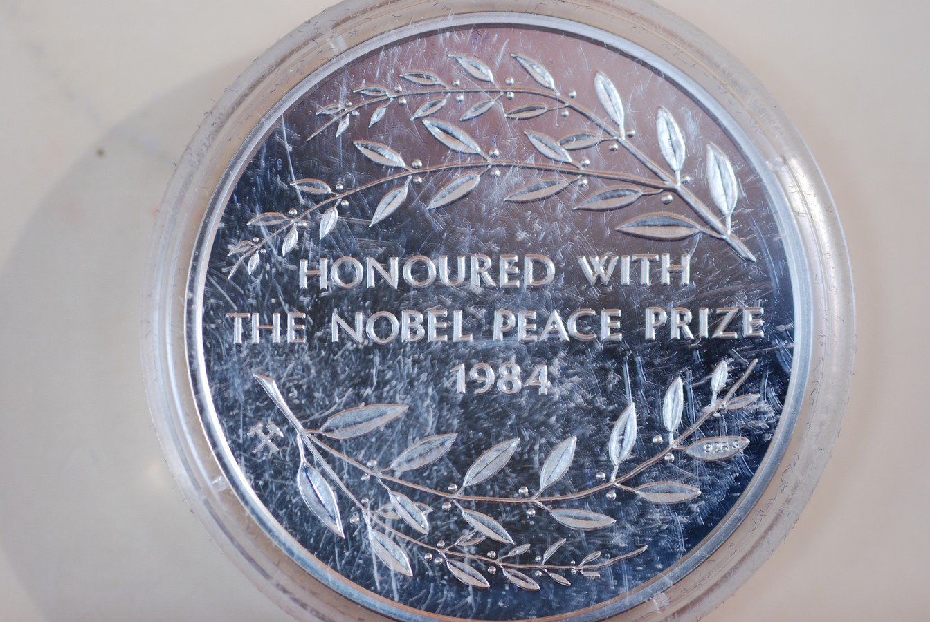 Nobel peace price 1984