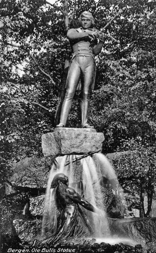 Bergen Ole Bull statue F 83  st bergen 1932