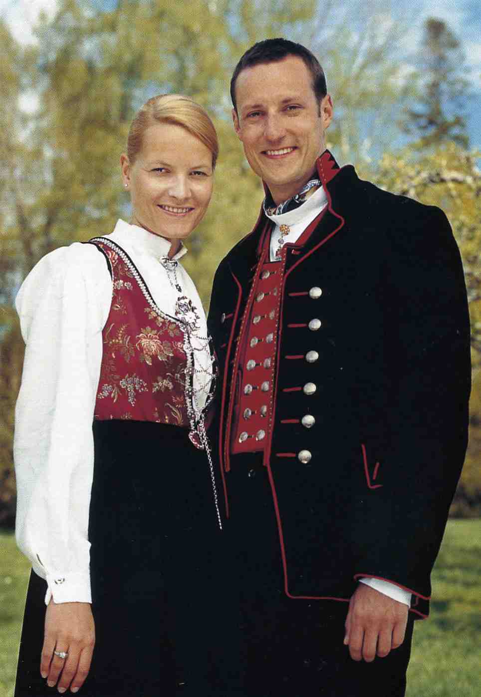 HKH kronprins Haakon og hans forlovede Mette-Marit Tjessem Høiby Evy Andersen st Oslo 1901