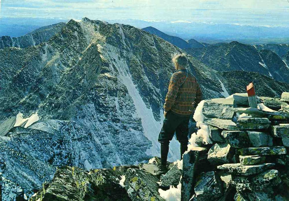 Rondane Veslesmeden mot Storsmeden Sagtinden/Jotunheimen No; G 7 168 st Espedal 1972
