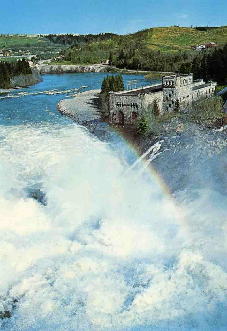 Nedre leirfoss ved trondheim A; F 8005 7