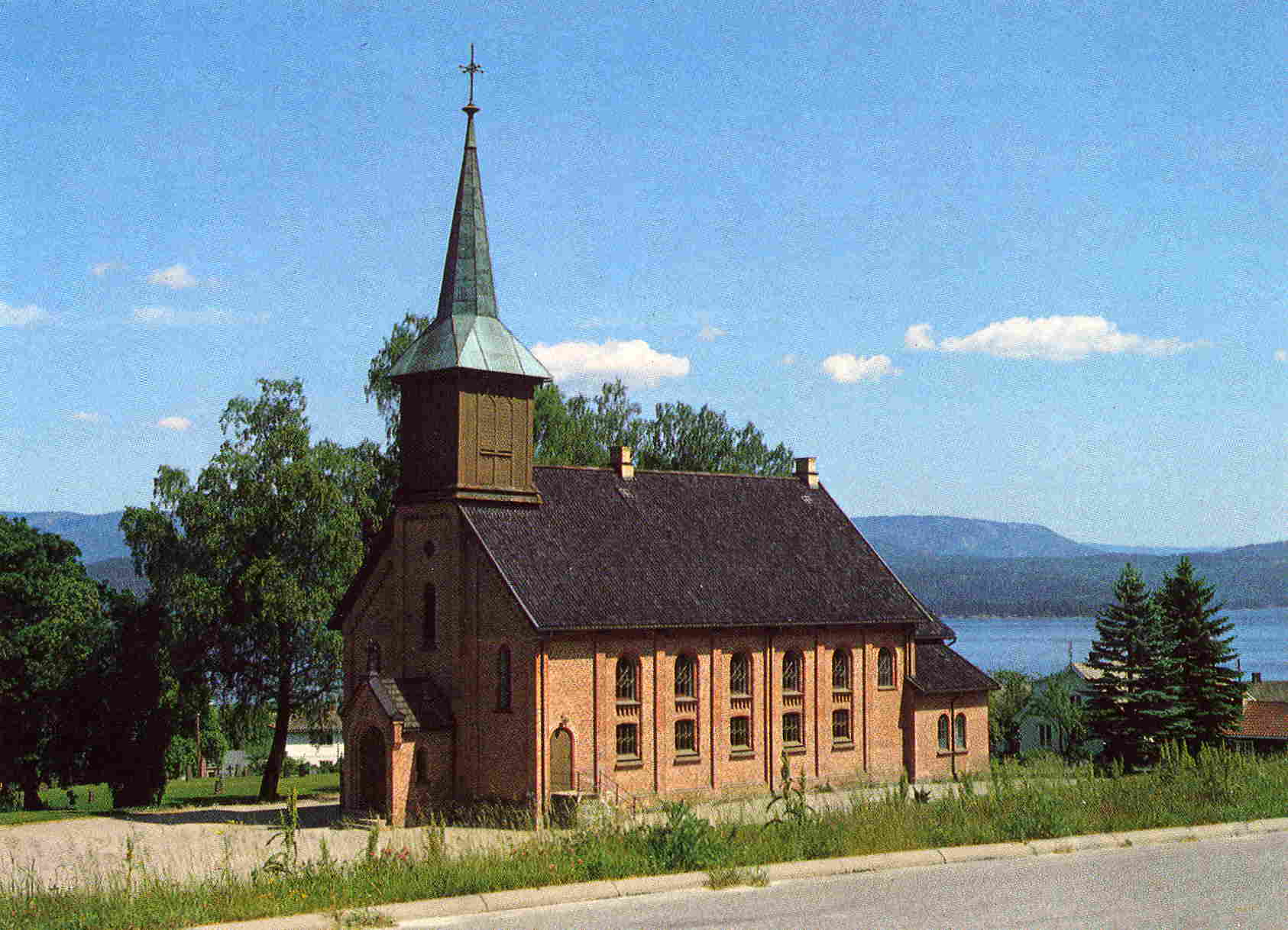 Holla kirke Ulefoss