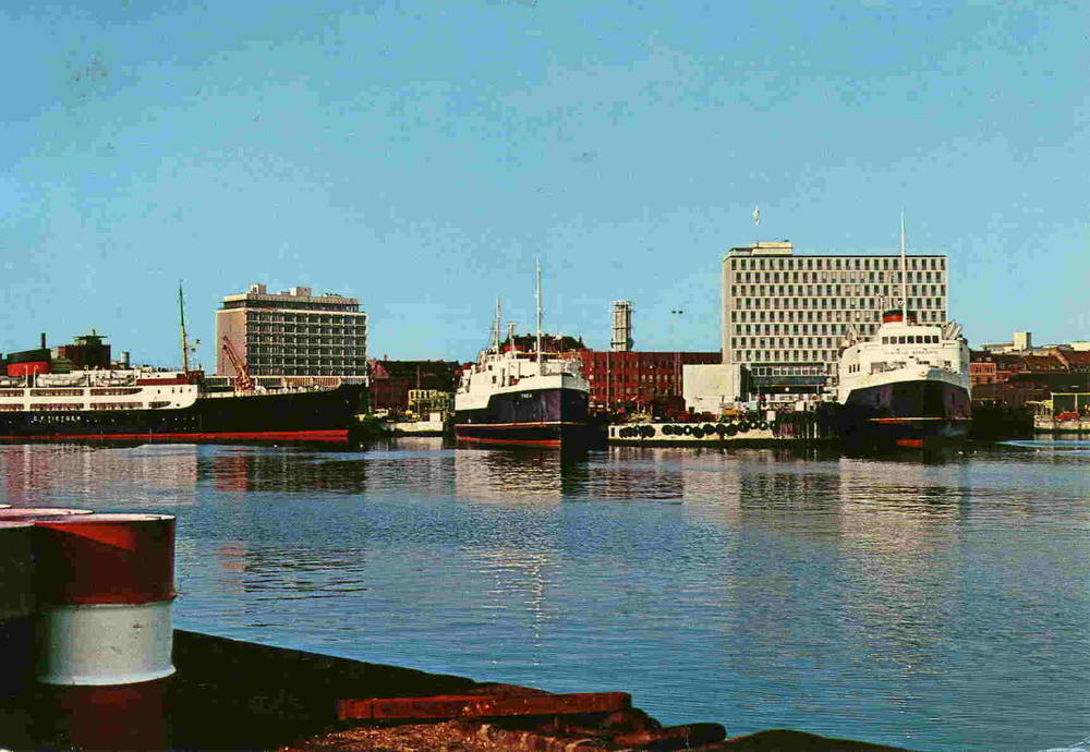 Rudebaade i Aarhus havn Stender 1968