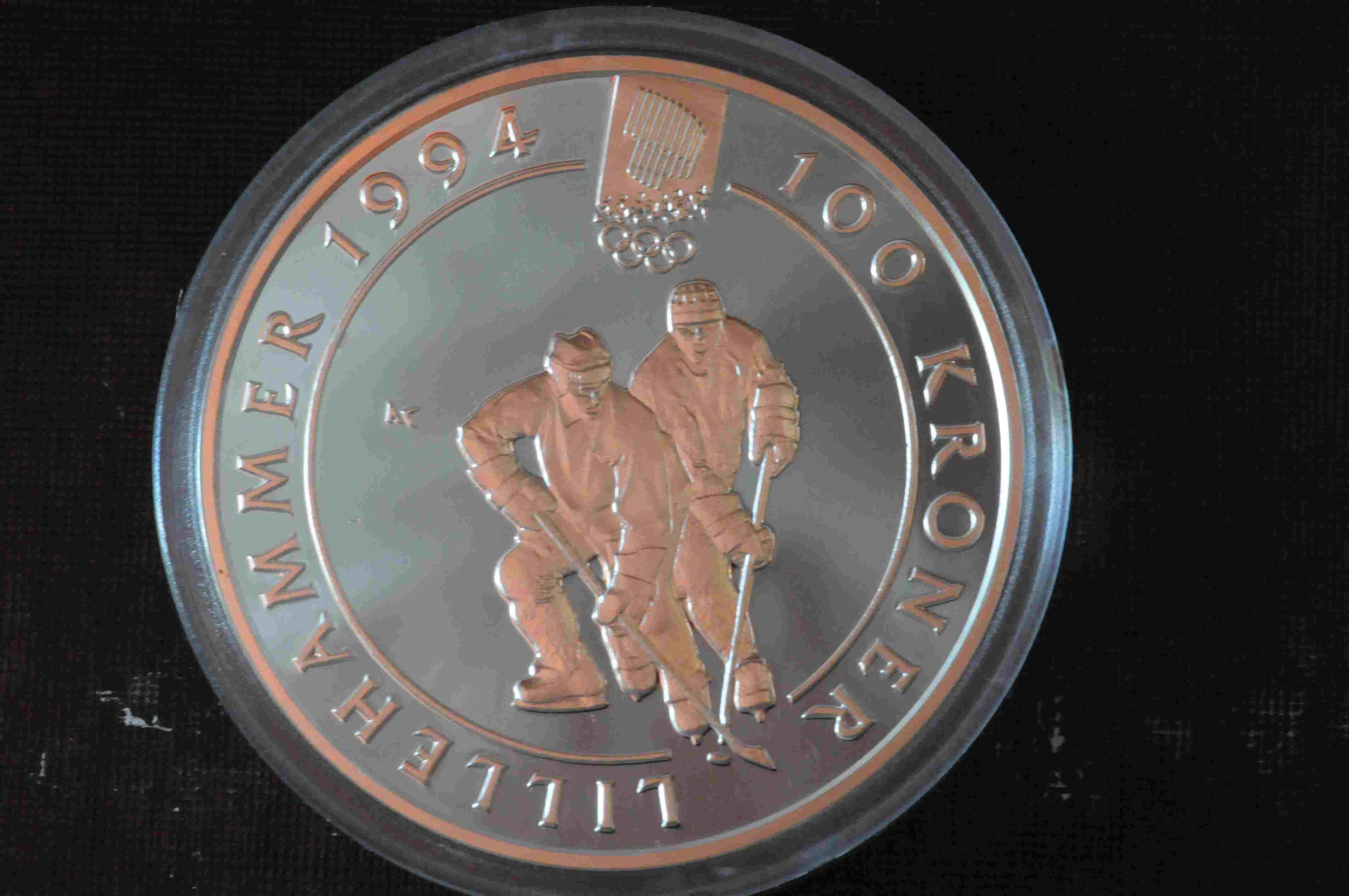 Ishockeyspillere Ol mynt nr 3 sølv 33.8g 915/1000 proof 1ookr