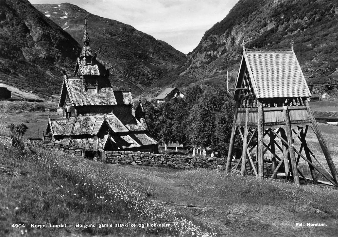 Lærdal-Borgund gamle stavkirke og klokke tårn 4904 Normann