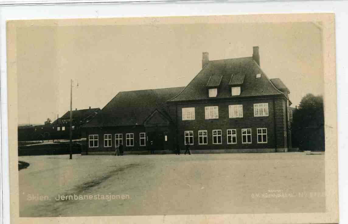Skien jerbanestasjon Kuhenholdt nr 2120