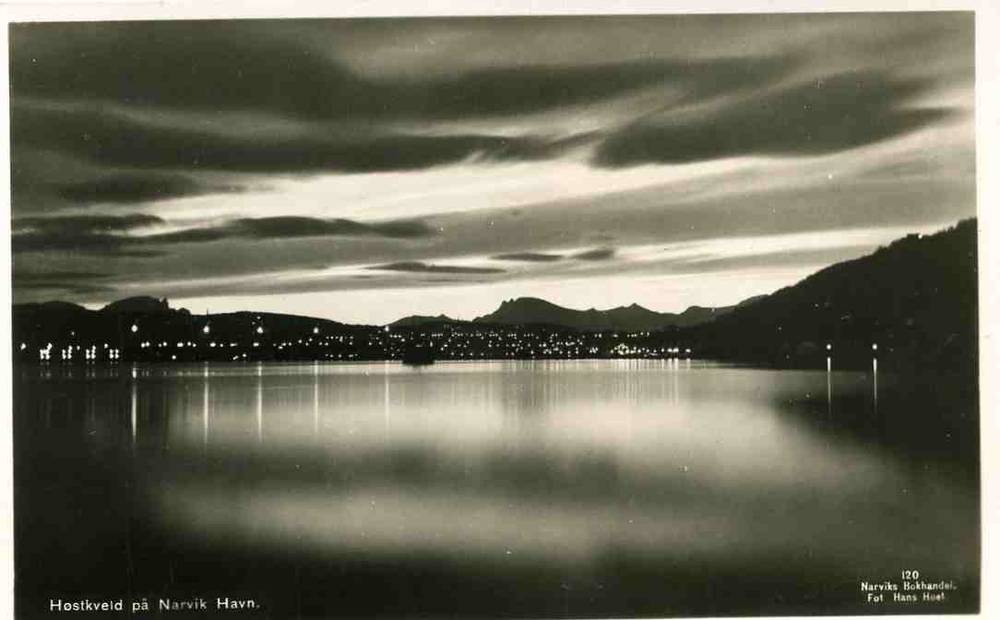 Høstkveld på Narvik havn Hans Hoel 120