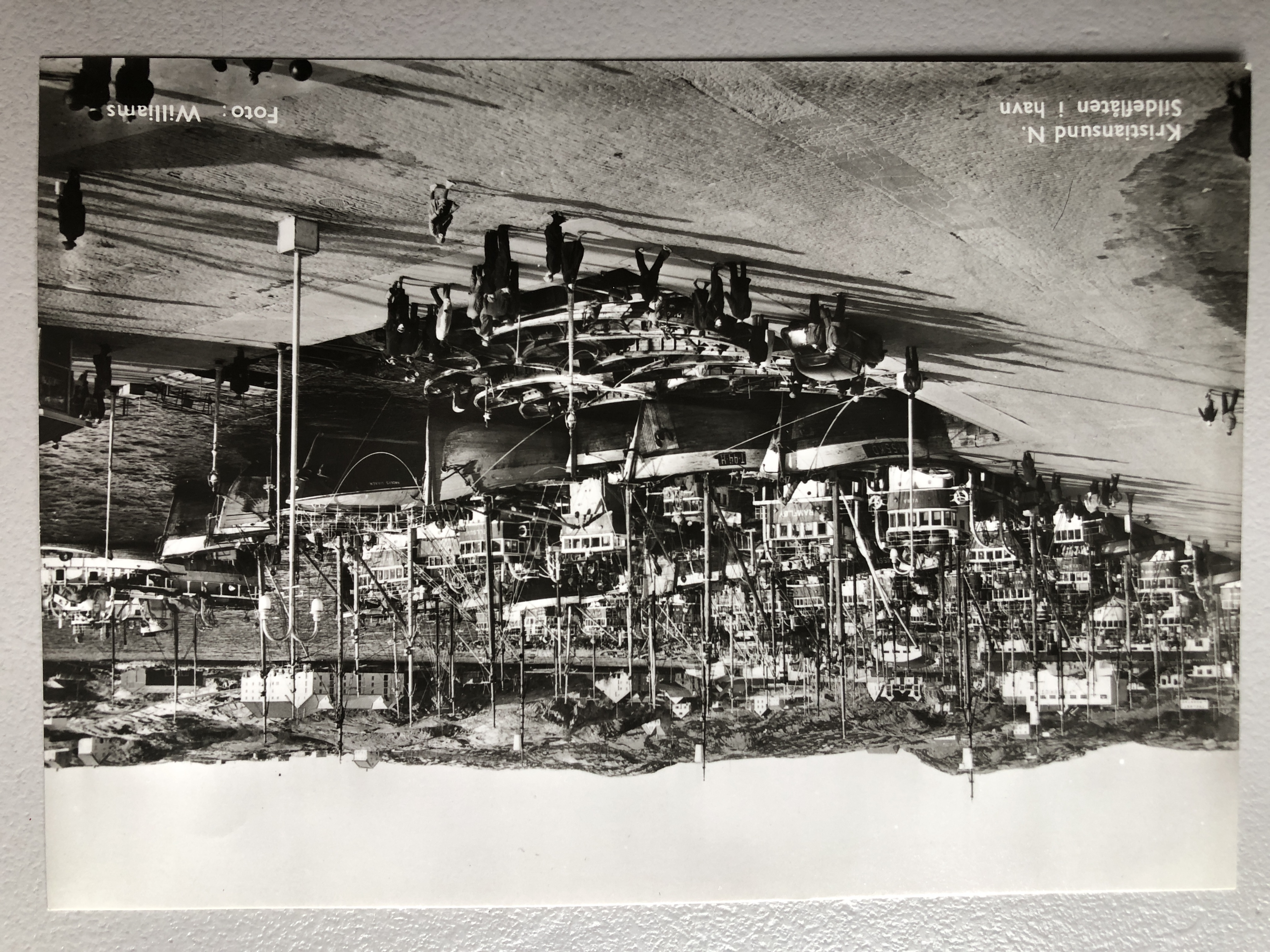 Kristiansund N. Sideflåten i havn, Barmans Bokhandel As, foto: Wiliams