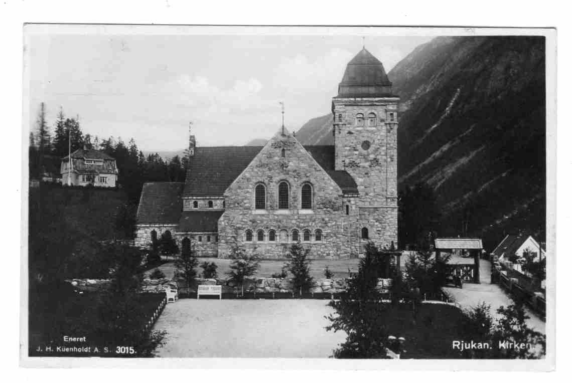 To kort med Rjukanbanen B(1937 og 1945) Rjukan kirken  Kuhenholdt 3015